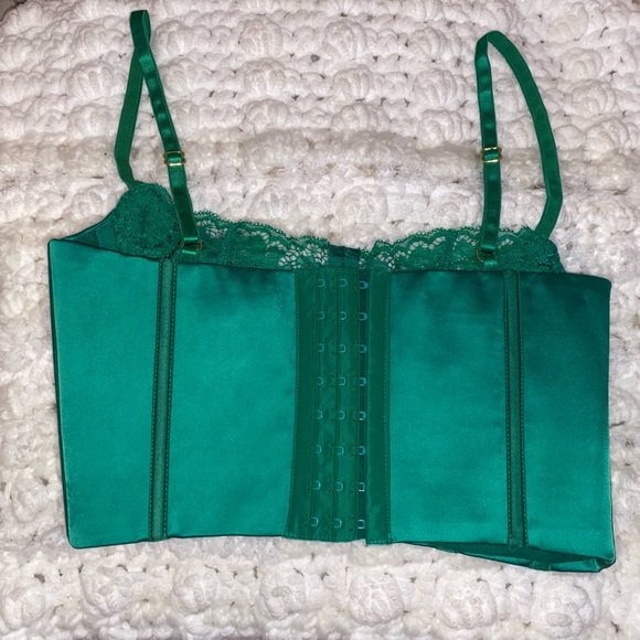 Meshki lake lace corset top - green - Picture 4 of 8